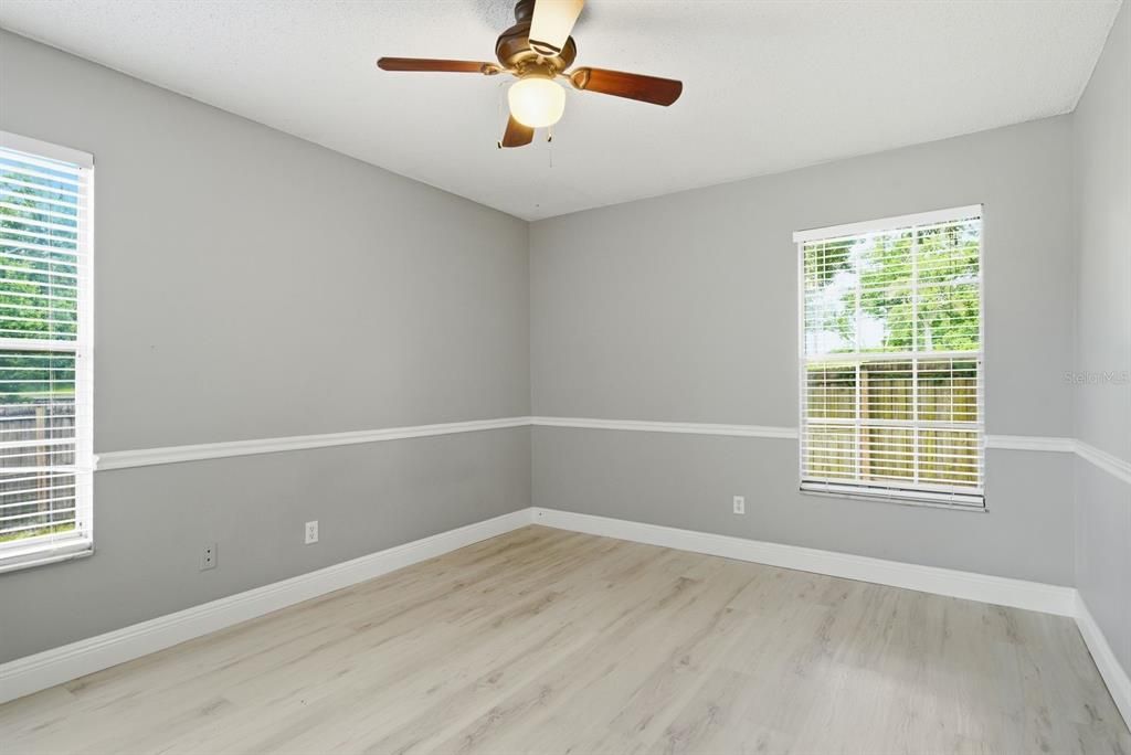 For Rent: $2,350 (3 beds, 2 baths, 1060 Square Feet)
