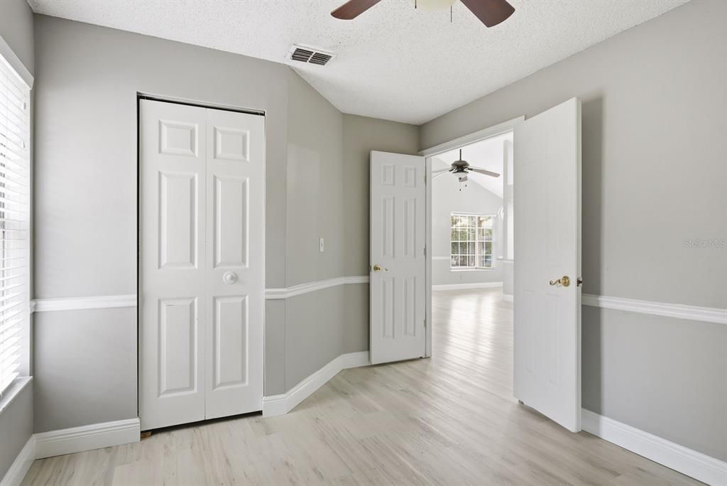 For Rent: $2,350 (3 beds, 2 baths, 1060 Square Feet)