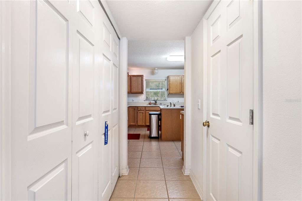 For Sale: $515,000 (6 beds, 4 baths, 3911 Square Feet)