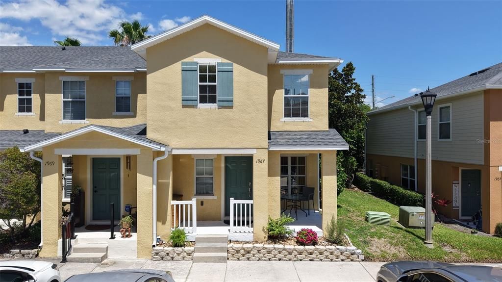 For Sale: $300,000 (3 beds, 2 baths, 1544 Square Feet)