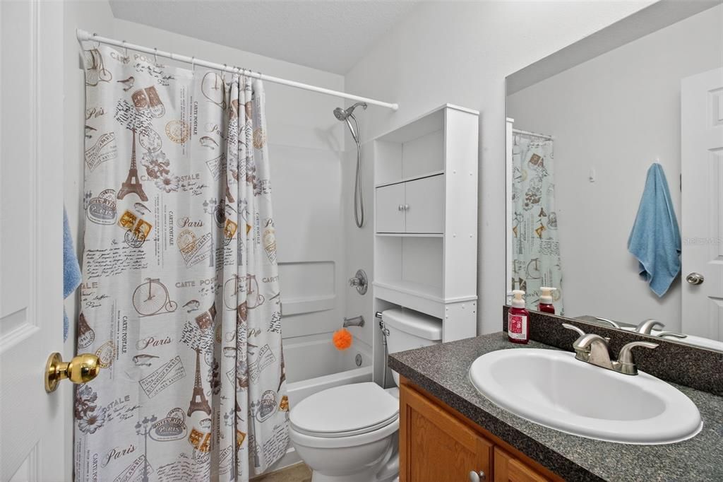 For Sale: $300,000 (3 beds, 2 baths, 1544 Square Feet)