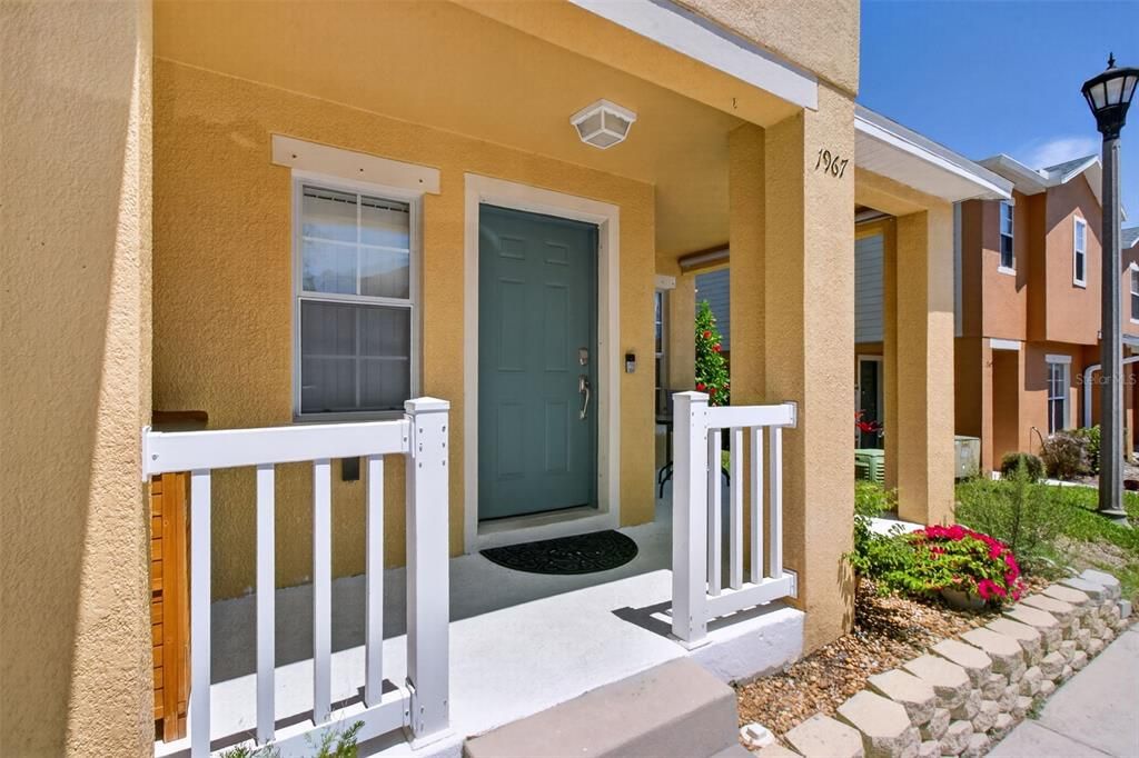 For Sale: $300,000 (3 beds, 2 baths, 1544 Square Feet)