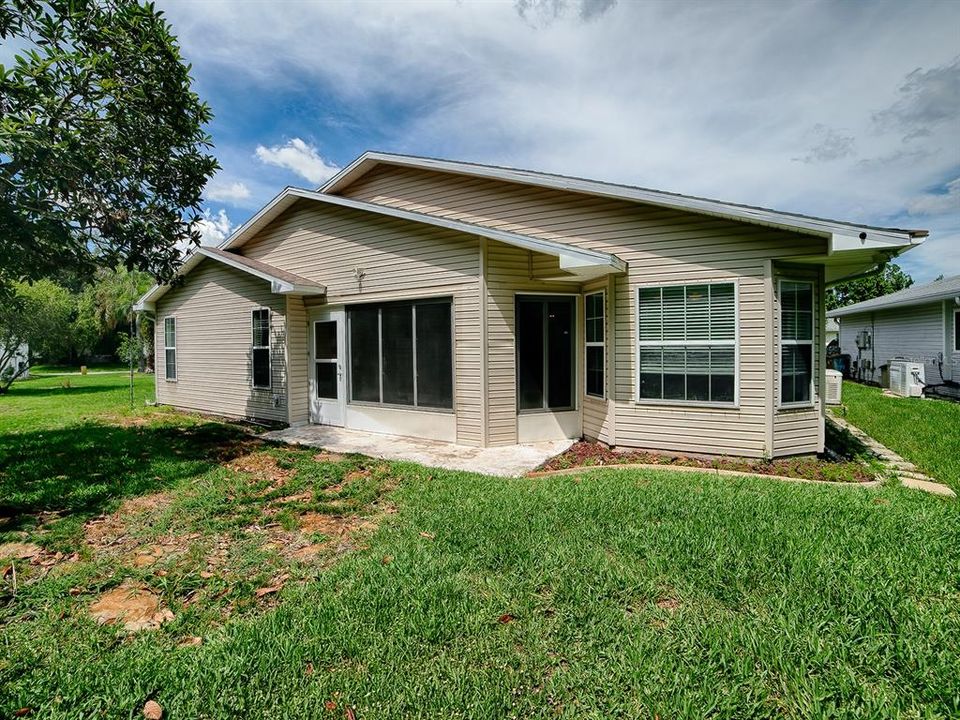 For Sale: $229,247 (3 beds, 2 baths, 1659 Square Feet)