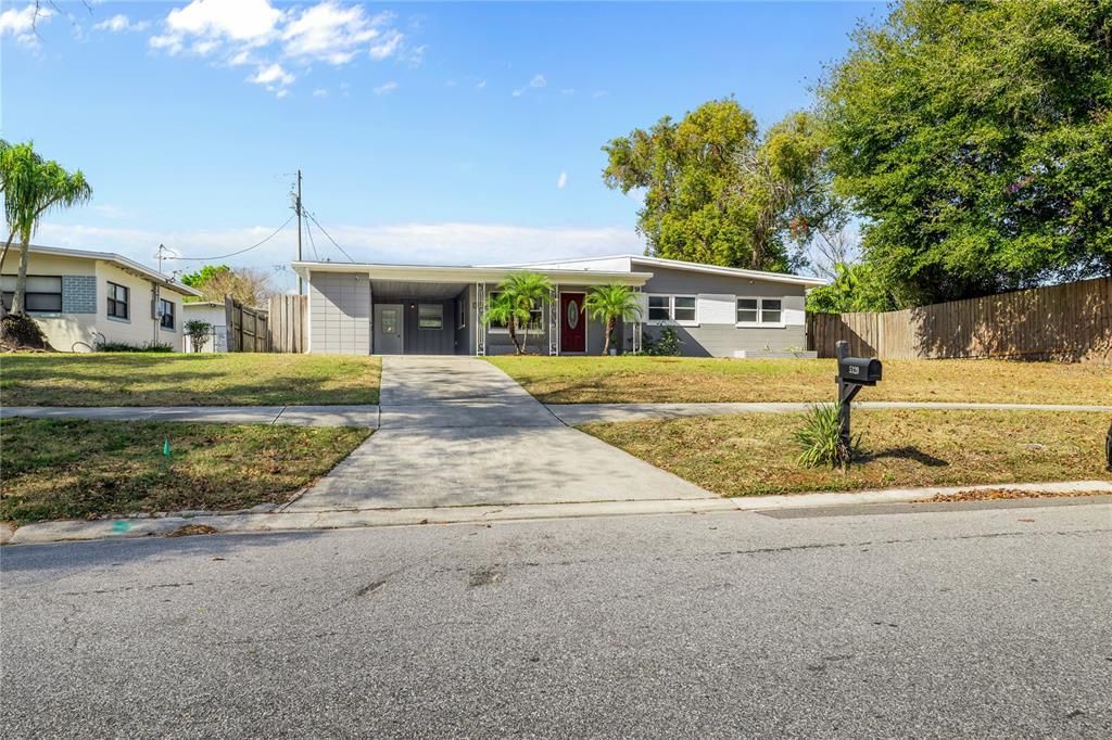 For Sale: $350,000 (3 beds, 1 baths, 1468 Square Feet)