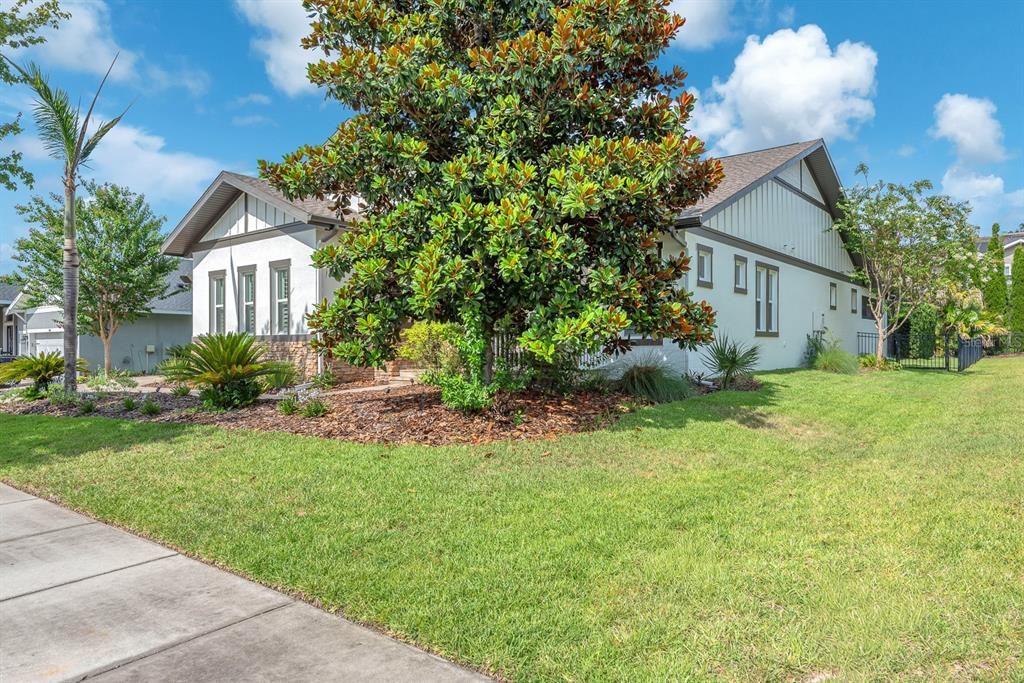 En Venta: $925,000 (4 camas, 3 baños, 3033 Pies cuadrados)