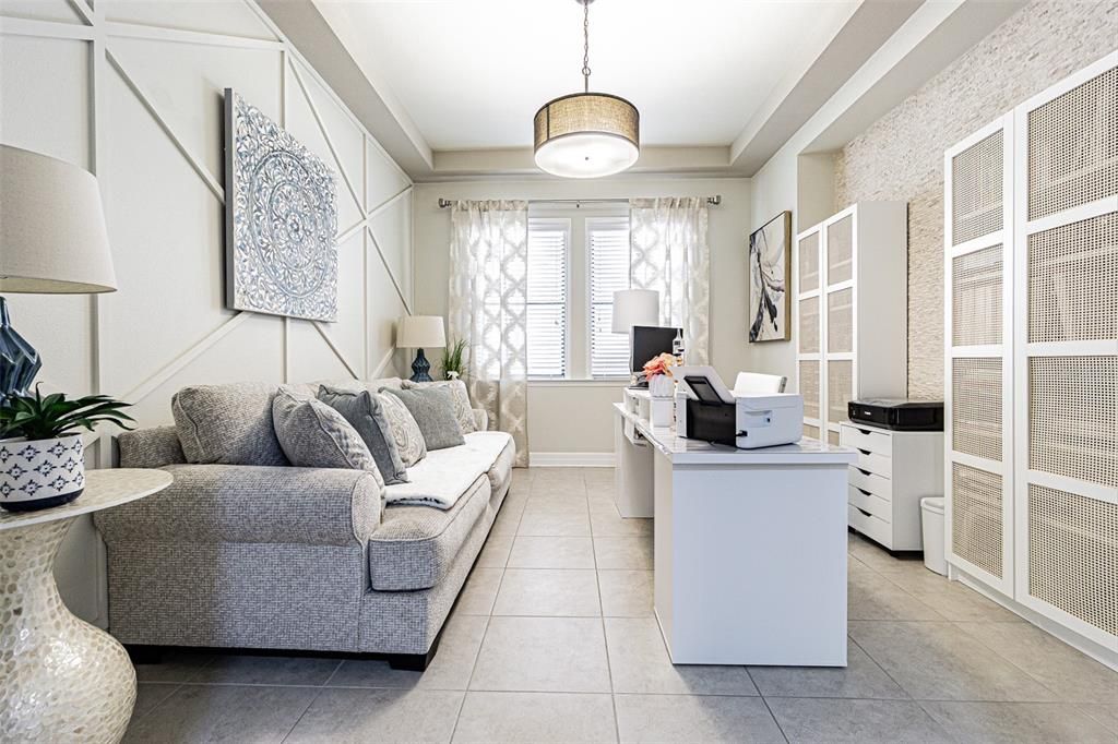 For Sale: $825,000 (4 beds, 3 baths, 2562 Square Feet)