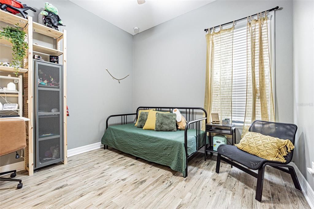 For Sale: $825,000 (4 beds, 3 baths, 2562 Square Feet)