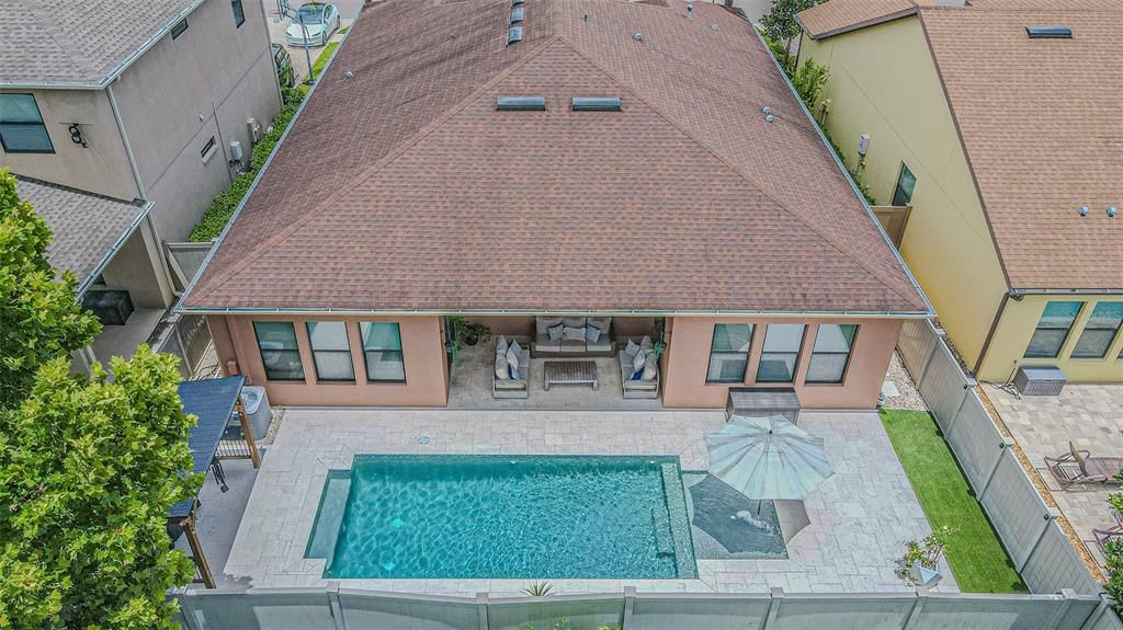 For Sale: $825,000 (4 beds, 3 baths, 2562 Square Feet)