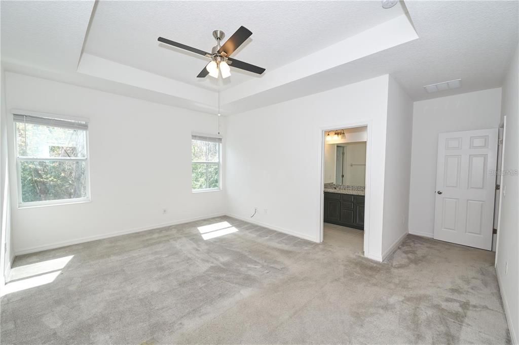 For Rent: $2,150 (3 beds, 2 baths, 1484 Square Feet)