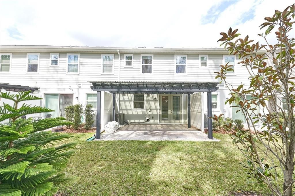 For Rent: $2,150 (3 beds, 2 baths, 1484 Square Feet)