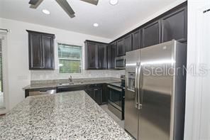For Rent: $2,150 (3 beds, 2 baths, 1484 Square Feet)