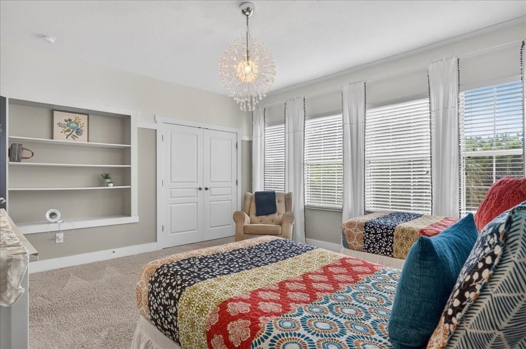 Active With Contract: $735,000 (5 beds, 3 baths, 3455 Square Feet)
