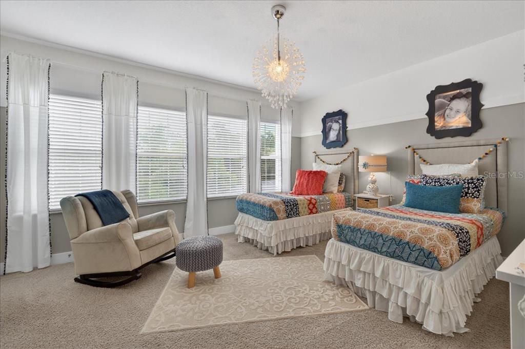 Active With Contract: $735,000 (5 beds, 3 baths, 3455 Square Feet)