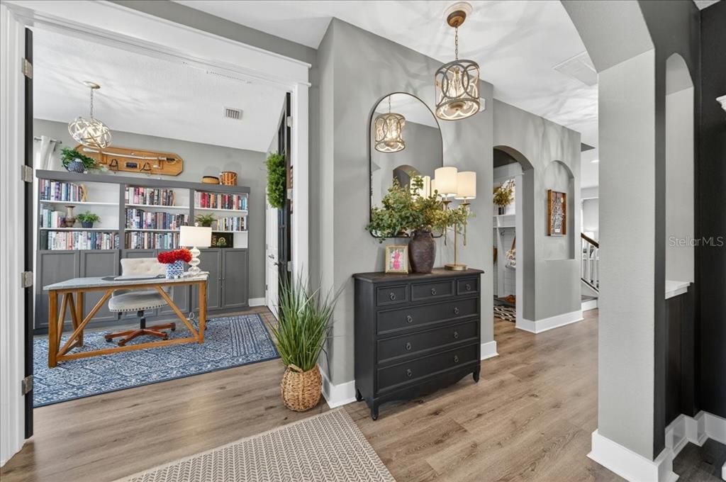 Active With Contract: $735,000 (5 beds, 3 baths, 3455 Square Feet)