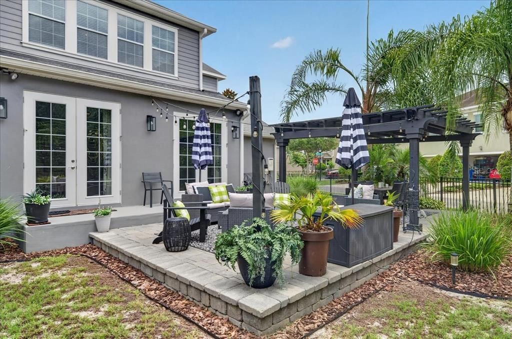 Active With Contract: $735,000 (5 beds, 3 baths, 3455 Square Feet)