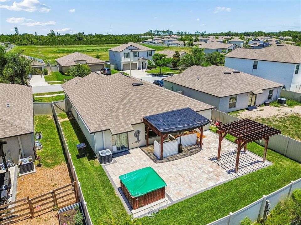 For Sale: $429,900 (4 beds, 2 baths, 1936 Square Feet)