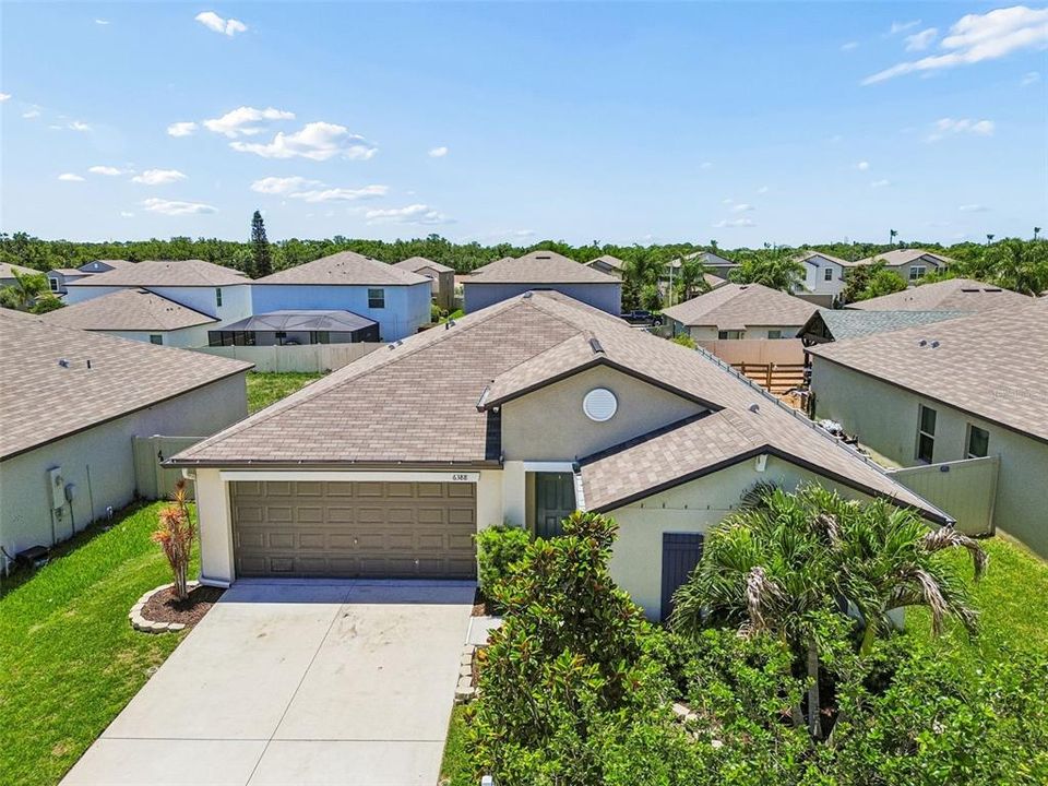 For Sale: $429,900 (4 beds, 2 baths, 1936 Square Feet)