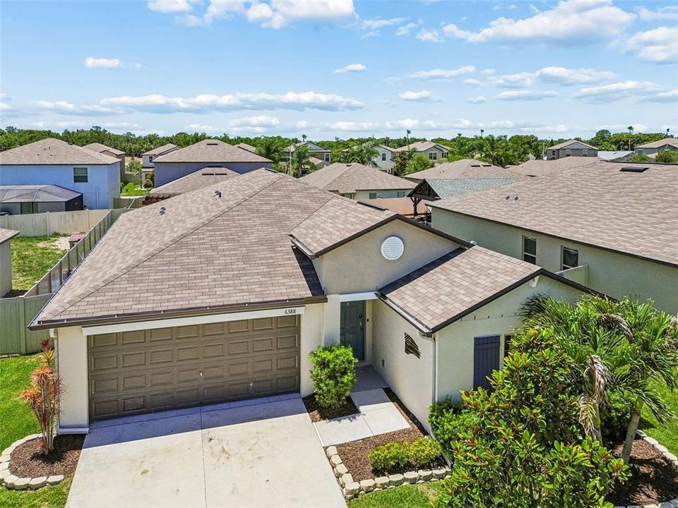 For Sale: $429,900 (4 beds, 2 baths, 1936 Square Feet)
