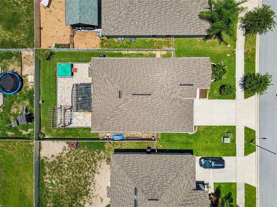 For Sale: $429,900 (4 beds, 2 baths, 1936 Square Feet)