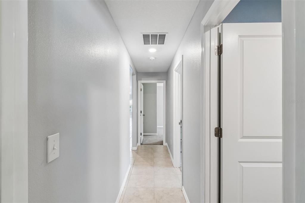 For Sale: $429,900 (4 beds, 2 baths, 1936 Square Feet)