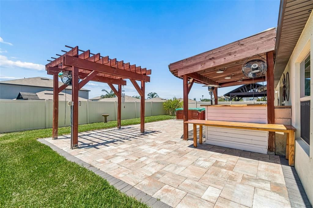 For Sale: $429,900 (4 beds, 2 baths, 1936 Square Feet)
