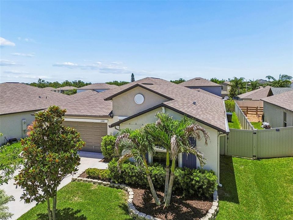 For Sale: $429,900 (4 beds, 2 baths, 1936 Square Feet)