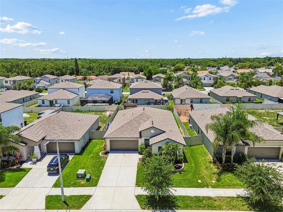For Sale: $429,900 (4 beds, 2 baths, 1936 Square Feet)
