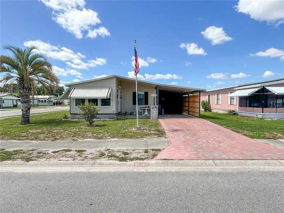 For Sale: $155,000 (2 beds, 2 baths, 1056 Square Feet)