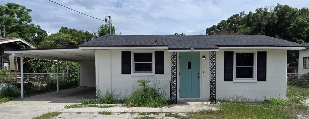 For Sale: $179,000 (2 beds, 1 baths, 672 Square Feet)