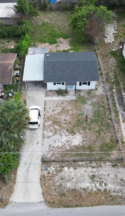 For Sale: $179,000 (2 beds, 1 baths, 672 Square Feet)