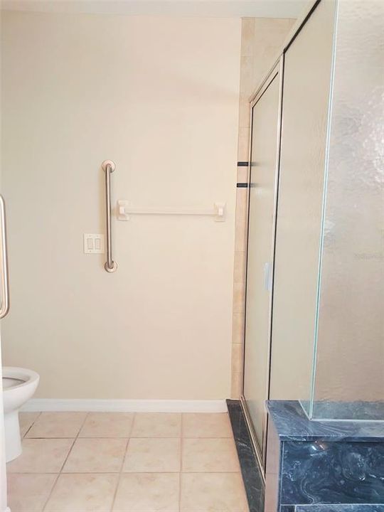 En Renta: $2,500 (5 camas, 2 baños, 2367 Pies cuadrados)