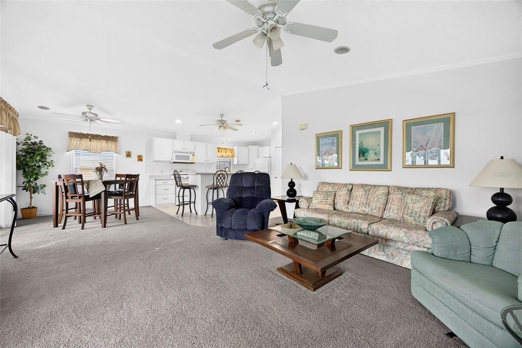 For Sale: $224,900 (3 beds, 2 baths, 1456 Square Feet)