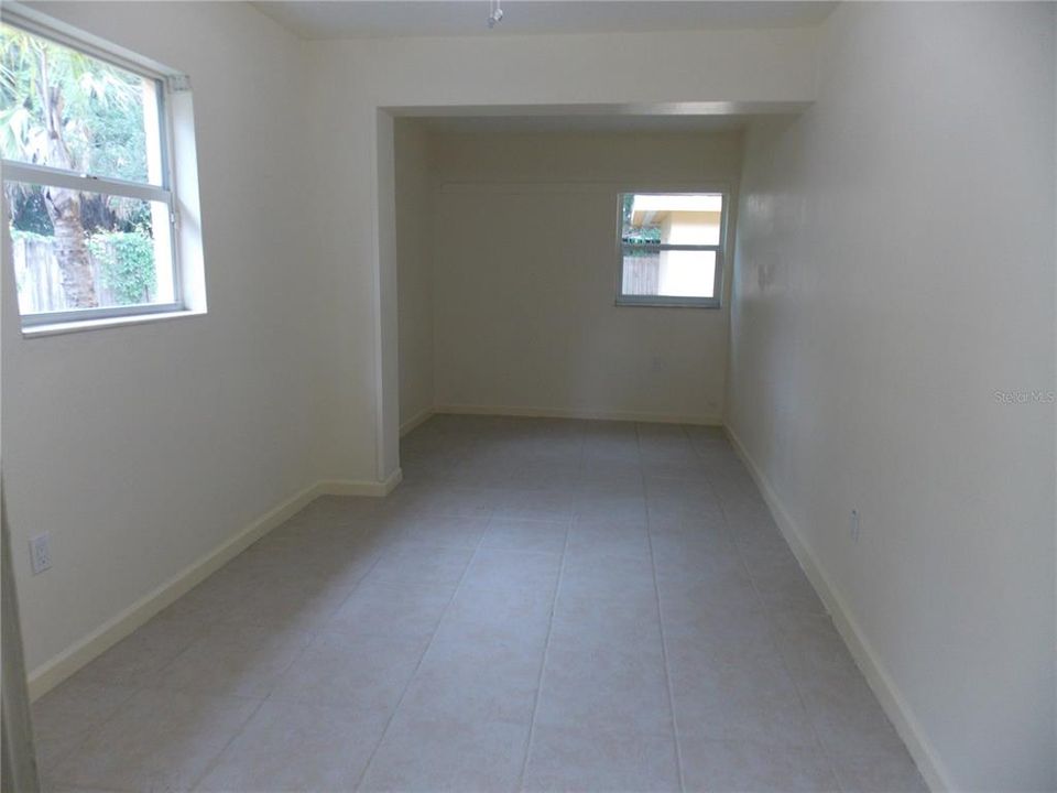 For Sale: $399,900 (3 beds, 2 baths, 1782 Square Feet)