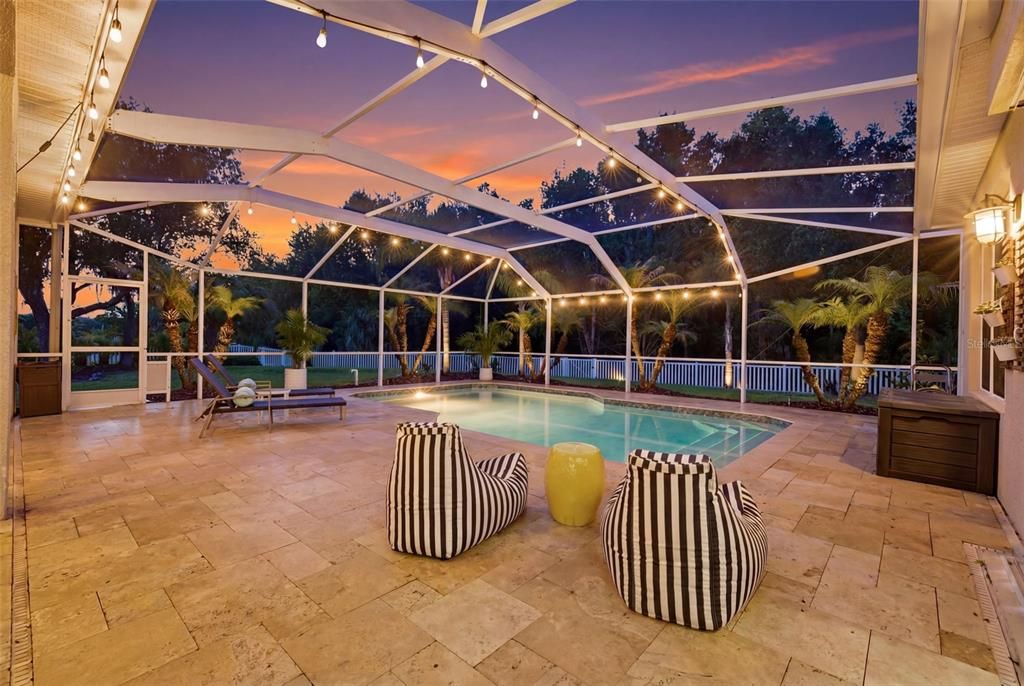 En Venta: $895,000 (4 camas, 4 baños, 3538 Pies cuadrados)