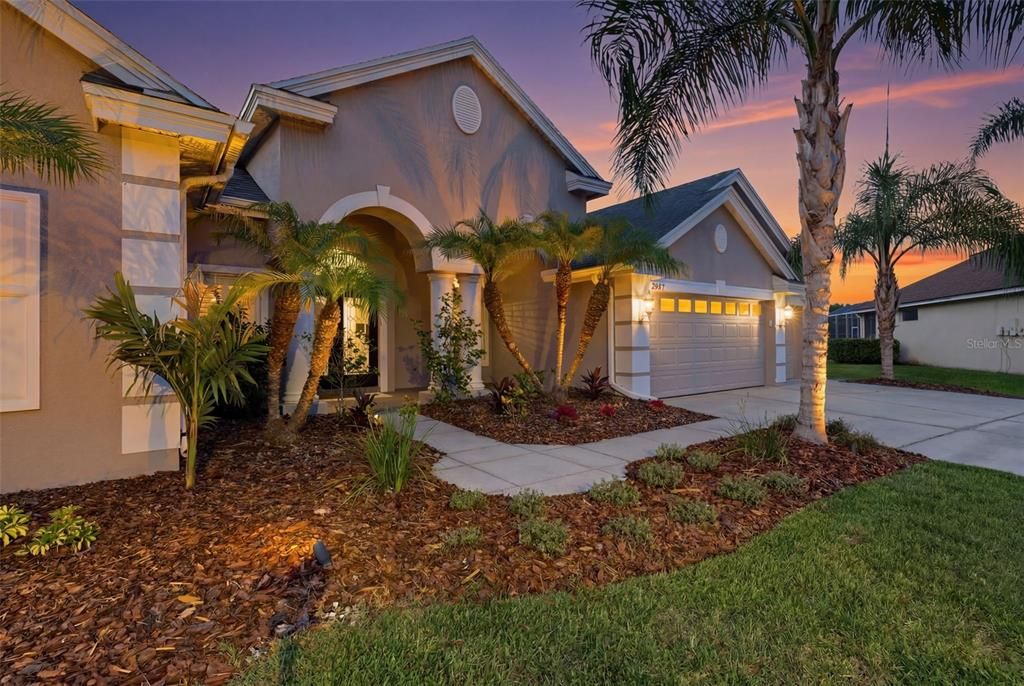 En Venta: $895,000 (4 camas, 4 baños, 3538 Pies cuadrados)