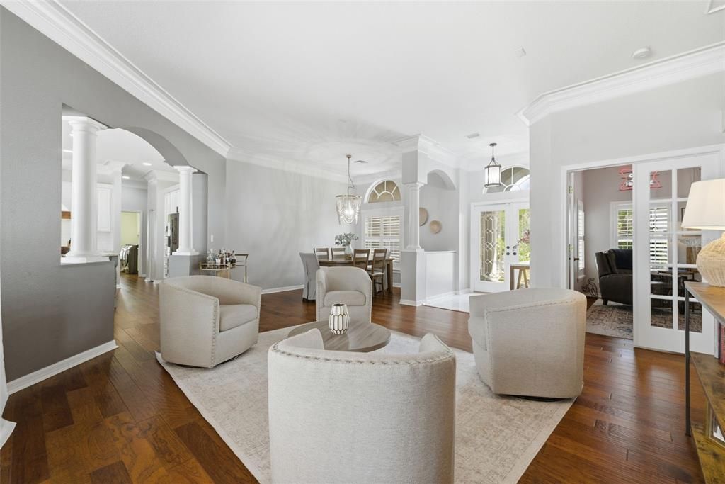 En Venta: $895,000 (4 camas, 4 baños, 3538 Pies cuadrados)