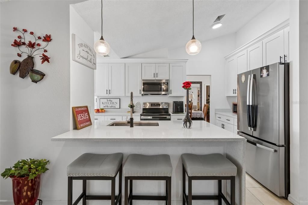 En Venta: $495,990 (4 camas, 3 baños, 2014 Pies cuadrados)