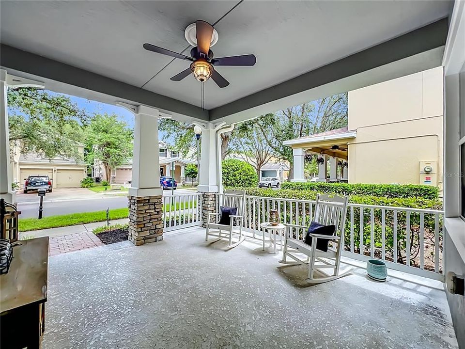 For Sale: $635,000 (4 beds, 3 baths, 2575 Square Feet)