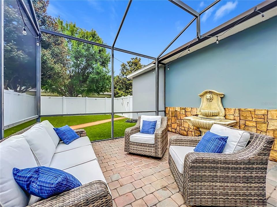 For Sale: $635,000 (4 beds, 3 baths, 2575 Square Feet)