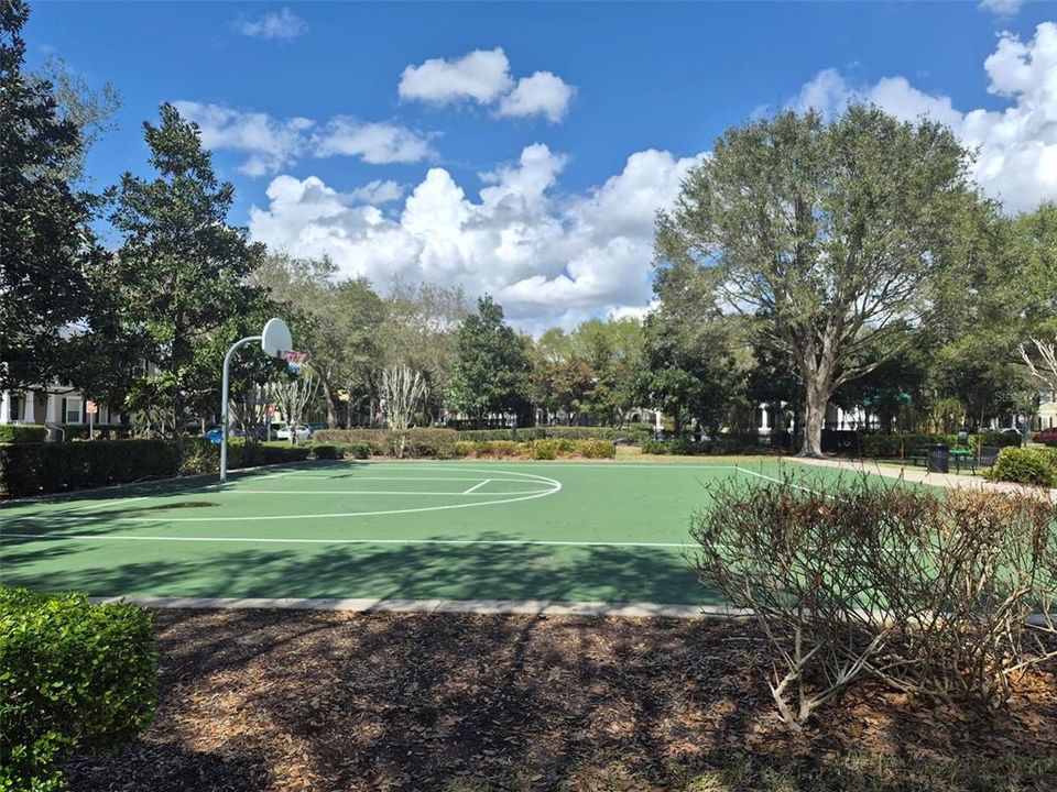 For Sale: $635,000 (4 beds, 3 baths, 2575 Square Feet)