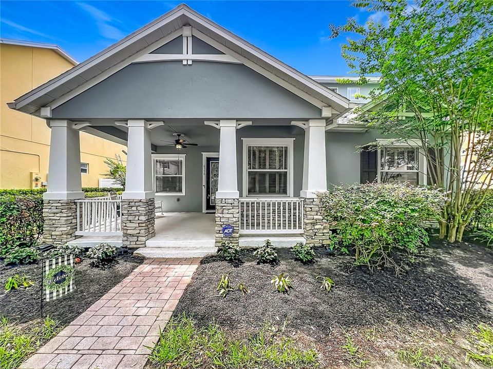 For Sale: $635,000 (4 beds, 3 baths, 2575 Square Feet)
