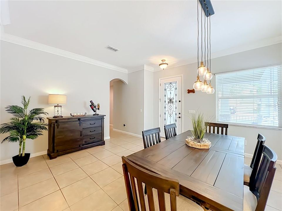 For Sale: $635,000 (4 beds, 3 baths, 2575 Square Feet)