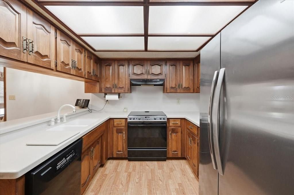 En Venta: $375,000 (3 camas, 2 baños, 2094 Pies cuadrados)