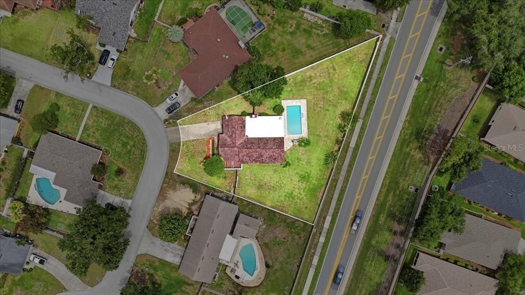 En Venta: $375,000 (3 camas, 2 baños, 2094 Pies cuadrados)