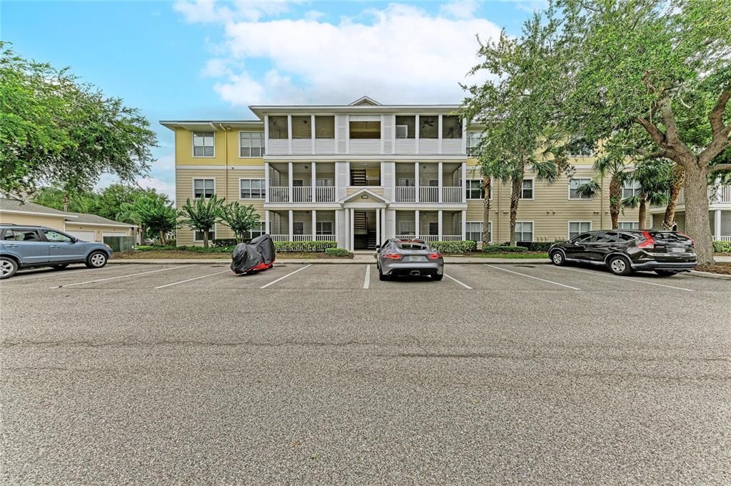 For Sale: $189,000 (2 beds, 2 baths, 1048 Square Feet)