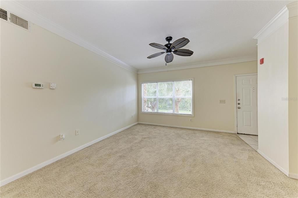 For Sale: $189,000 (2 beds, 2 baths, 1048 Square Feet)