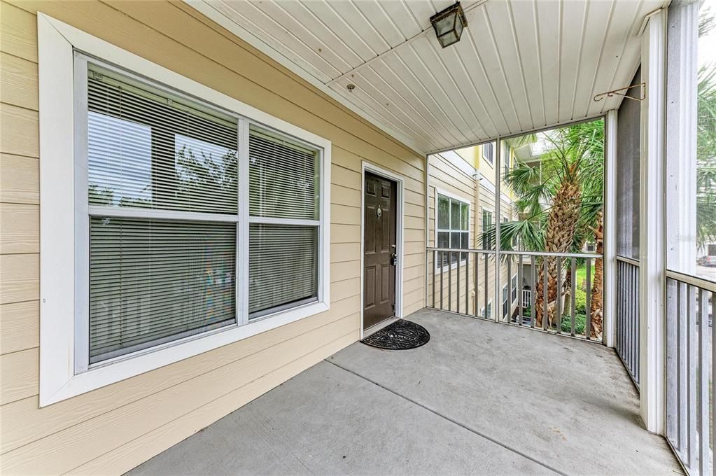 For Sale: $189,000 (2 beds, 2 baths, 1048 Square Feet)