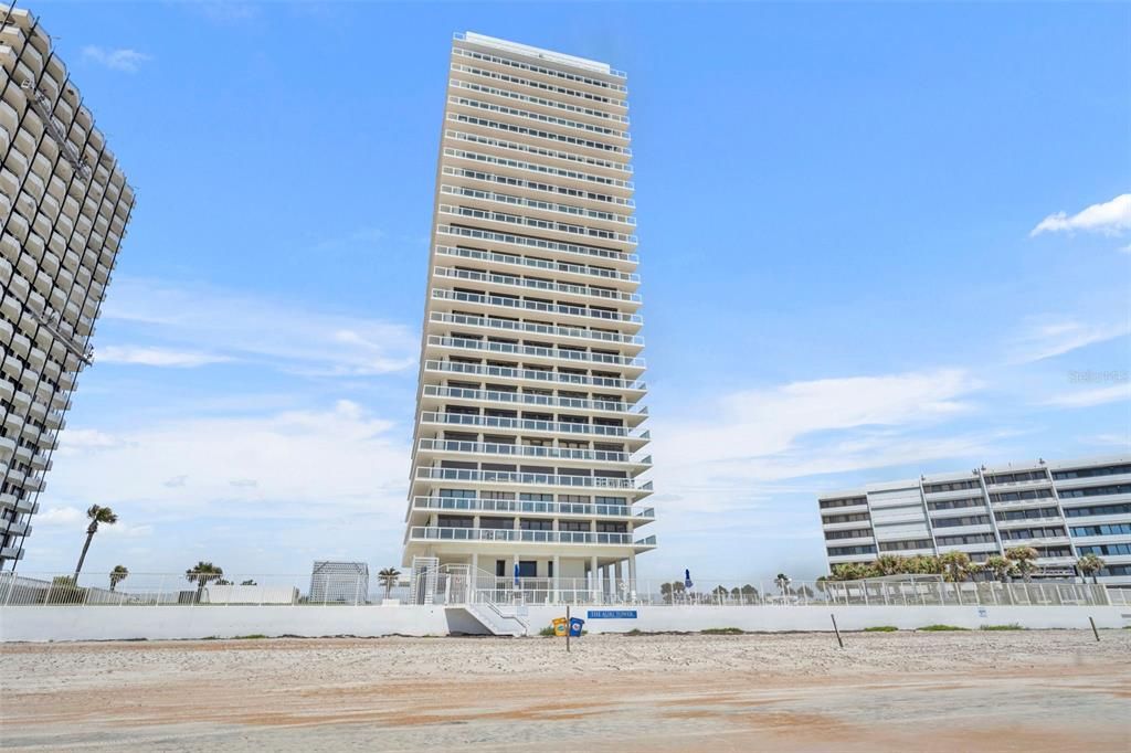 For Rent: $8,800 (4 beds, 4 baths, 3423 Square Feet)