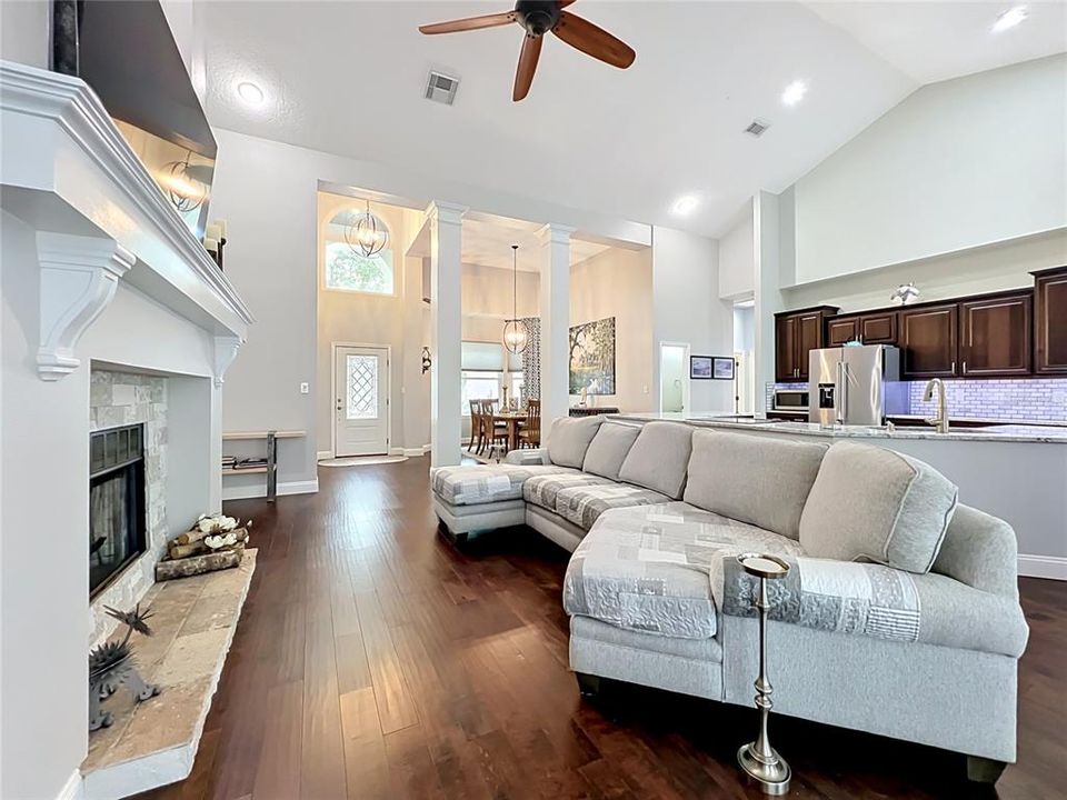 For Sale: $710,000 (4 beds, 2 baths, 2350 Square Feet)