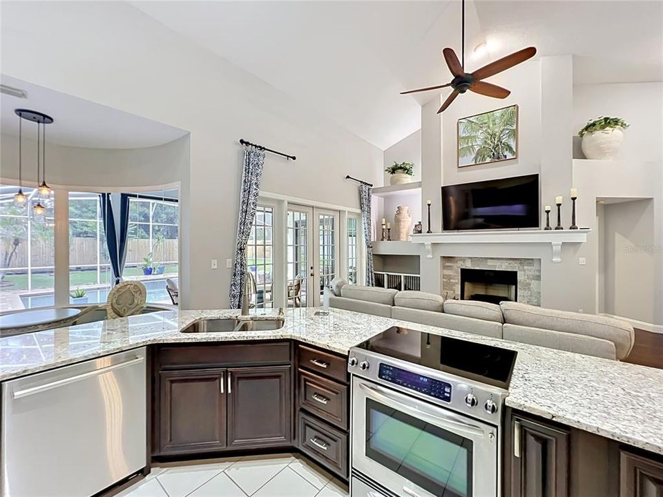 For Sale: $710,000 (4 beds, 2 baths, 2350 Square Feet)